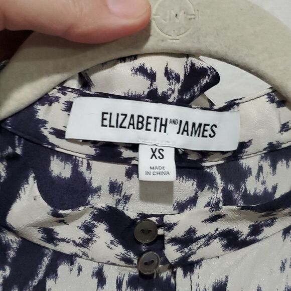 Blouse Bundle - Elizabeth & James and BCBGMaxAzria Jaklyn Size XS - Picture 15 of 16